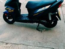https://riyasewana.com/uploads/yamaha-ray-zr-71326086945.jpg