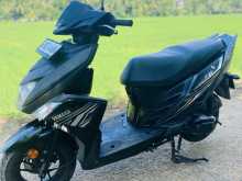 Yamaha Ray Zr 2018 Motorbike