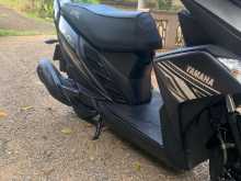 https://riyasewana.com/uploads/yamaha-ray-zr-71846144563.jpg