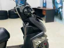 https://riyasewana.com/uploads/yamaha-ray-zr-81146531415.jpg