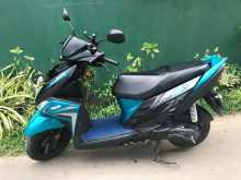 https://riyasewana.com/uploads/yamaha-ray-zr-81406494593.jpg