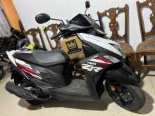 https://riyasewana.com/uploads/yamaha-ray-zr-816483222412.jpg