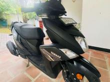 https://riyasewana.com/uploads/yamaha-ray-zr-81902156545.jpg