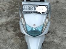 Yamaha Ray ZR 2015 Motorbike