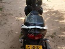 https://riyasewana.com/uploads/yamaha-ray-zr-82327221365344.jpg