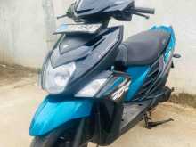https://riyasewana.com/uploads/yamaha-ray-zr-8729151683.jpg