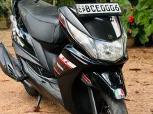 Yamaha Ray ZR 2015 Motorbike