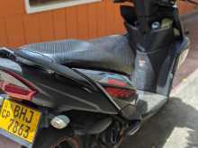 https://riyasewana.com/uploads/yamaha-ray-zr-911571113584.jpg