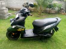 Yamaha Ray ZR 2018 Motorbike