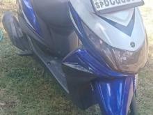 Yamaha Ray .zr 2015 Motorbike