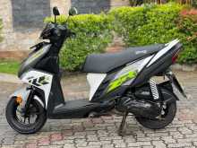 Yamaha Ray Zr 2017 Motorbike