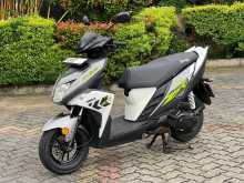 https://riyasewana.com/uploads/yamaha-ray-zr-920052013744.jpg