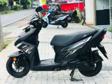 https://riyasewana.com/uploads/yamaha-ray-zr-92035001093.jpg