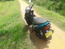 https://riyasewana.com/uploads/yamaha-ray-zr-920594713633.jpg