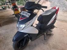 Yamaha Ray ZR 2016 Motorbike