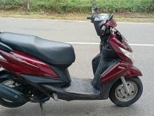 Yamaha Ray 2014 Motorbike