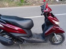 Yamaha REY 2014 Motorbike