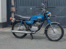 https://riyasewana.com/uploads/yamaha-rs-125-171156214093.jpg