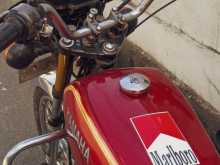 Yamaha RX 100 2002 Motorbike