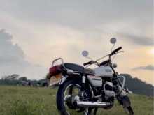 Yamaha RX 100 1995 Motorbike