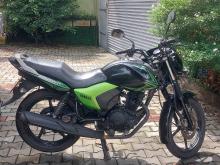 Yamaha Saluto 2016 Motorbike