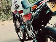 https://riyasewana.com/uploads/yamaha-serow-1111575922823.jpg