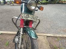 Yamaha SR 2002 Motorbike
