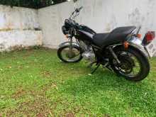 https://riyasewana.com/uploads/yamaha-sr-250-218474113823.jpg