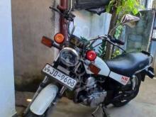 https://riyasewana.com/uploads/yamaha-sr125-12203333409140.jpg