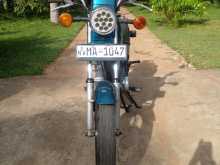 Yamaha SR125 2005 Motorbike