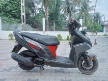 https://riyasewana.com/uploads/yamaha-street-rally-302220076114.jpg