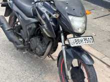 Yamaha SZ 2014 Motorbike