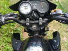 https://riyasewana.com/uploads/yamaha-sz-x-32235354263.jpg