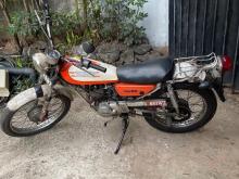 Yamaha Trial 1995 Motorbike