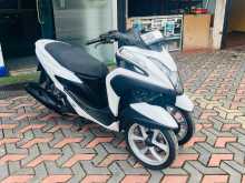 https://riyasewana.com/uploads/yamaha-trycity-99262513032.jpg