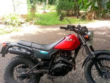 Yamaha TW 2015 Motorbike
