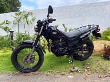 Yamaha Tw 2010 Motorbike