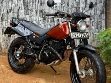 Yamaha TW 2012 Motorbike
