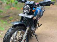 Yamaha TW 2014 Motorbike