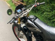 https://riyasewana.com/uploads/yamaha-tw-200-172046386604.jpg