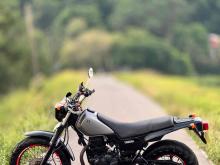 https://riyasewana.com/uploads/yamaha-tw-200-1722375024442.jpg