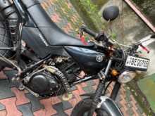 https://riyasewana.com/uploads/yamaha-tw-200-1920325513684.jpg