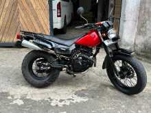 https://riyasewana.com/uploads/yamaha-tw-200-2020243713022.jpg