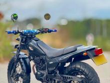 https://riyasewana.com/uploads/yamaha-tw-200-249461524193.jpg