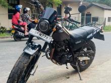 https://riyasewana.com/uploads/yamaha-tw-200-70372624032.jpg