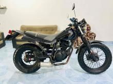 https://riyasewana.com/uploads/yamaha-tw-200-718353724411.jpg