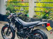 Yamaha TW 2015 Motorbike