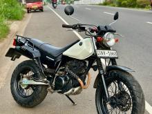 Yamaha TW 2012 Motorbike