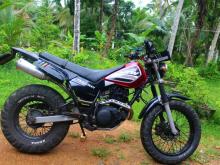 Yamaha TW 2013 Motorbike