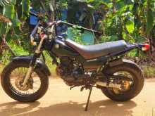 https://riyasewana.com/uploads/yamaha-tw-225-121102164272.jpg